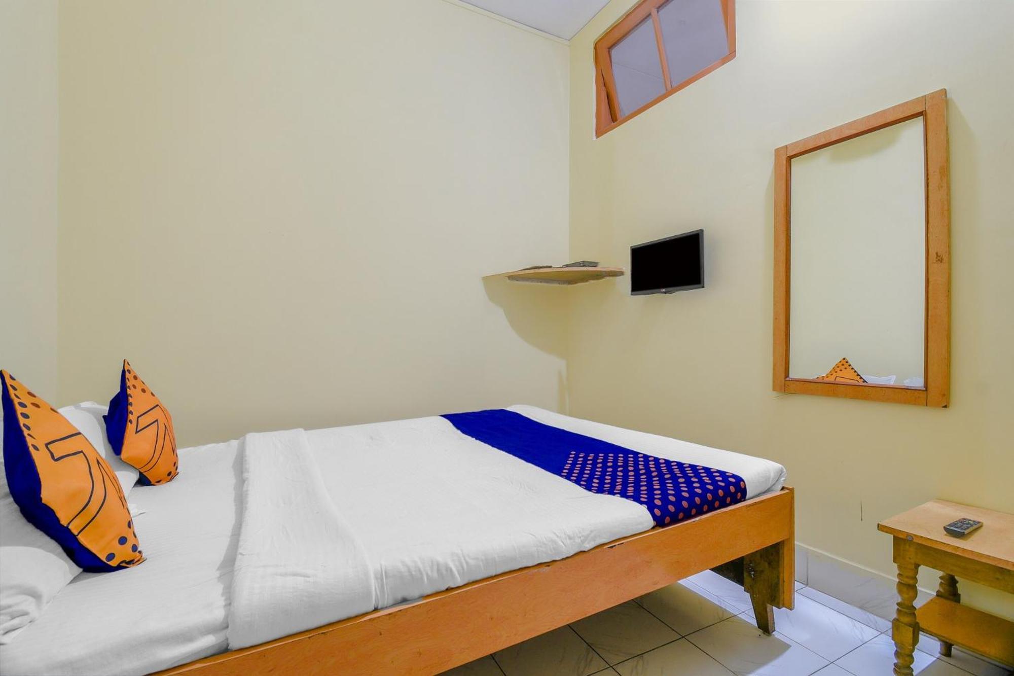 Oyo Flagship 71156 Hotel Jaybee'S Dibrugarh Exterior foto